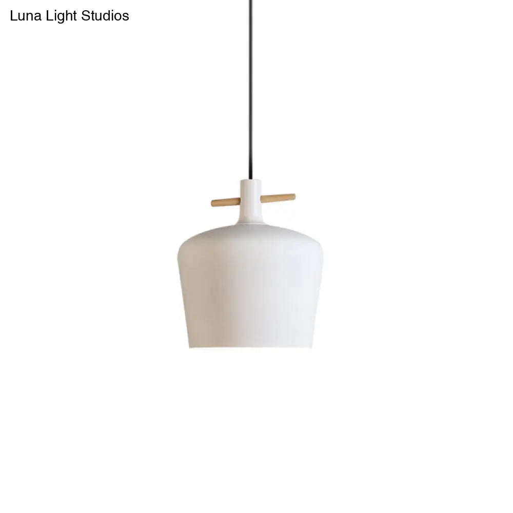 Contemporary Metallic Pendant Lamp With Shade - Black/White