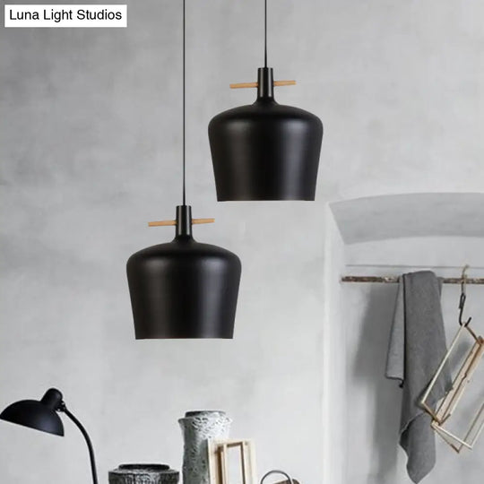 Contemporary Metallic Pendant Lamp With Shade - Black/White