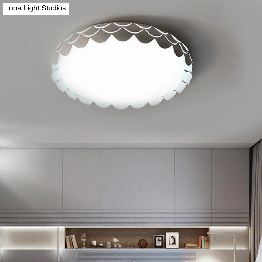 Contemporary Metal White Led Ceiling Lamp With Fish Scale Design - Ideal For Dining Room