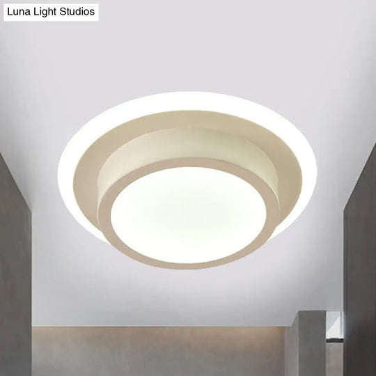 Contemporary Mini Round/Square Flush Mount Ceiling Light In Black/White With Metal Finish - Led
