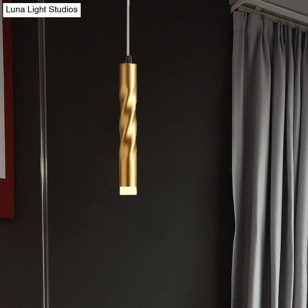 Contemporary Rope Shape Mini Pendant Lamp - Modern Metal Design With Gold Finish For Stair Kitchen