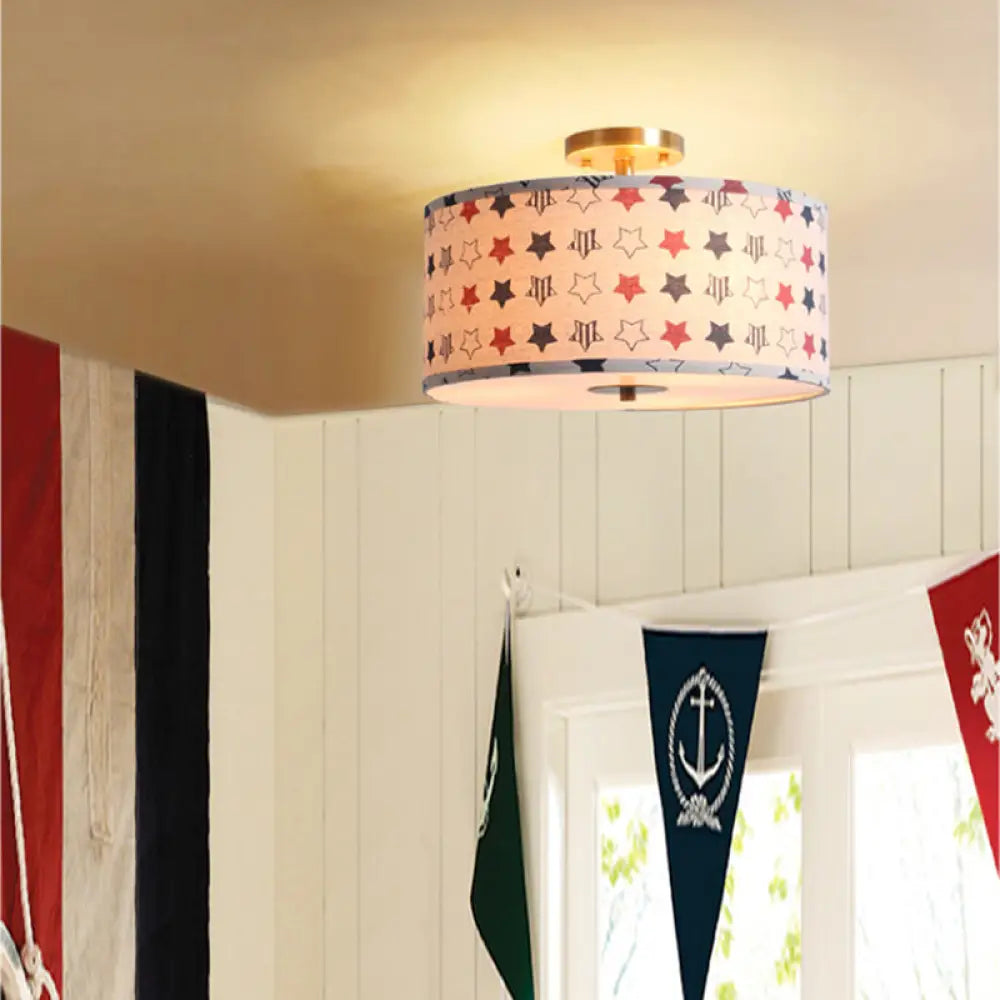 Contemporary Round Fabric Ceiling Lamp For Child’s Bedroom - Semi Flushmount Light Red / Star