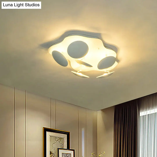 Contemporary Shell Acrylic Led Flushmount Ceiling Light In White For Living Room