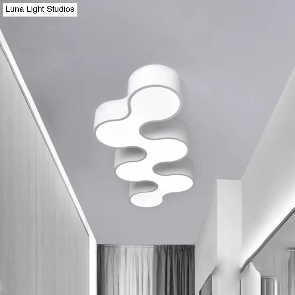 Contemporary Wavy Design Acrylic Flush Mount Led Ceiling Light For Bedroom In Warm/White