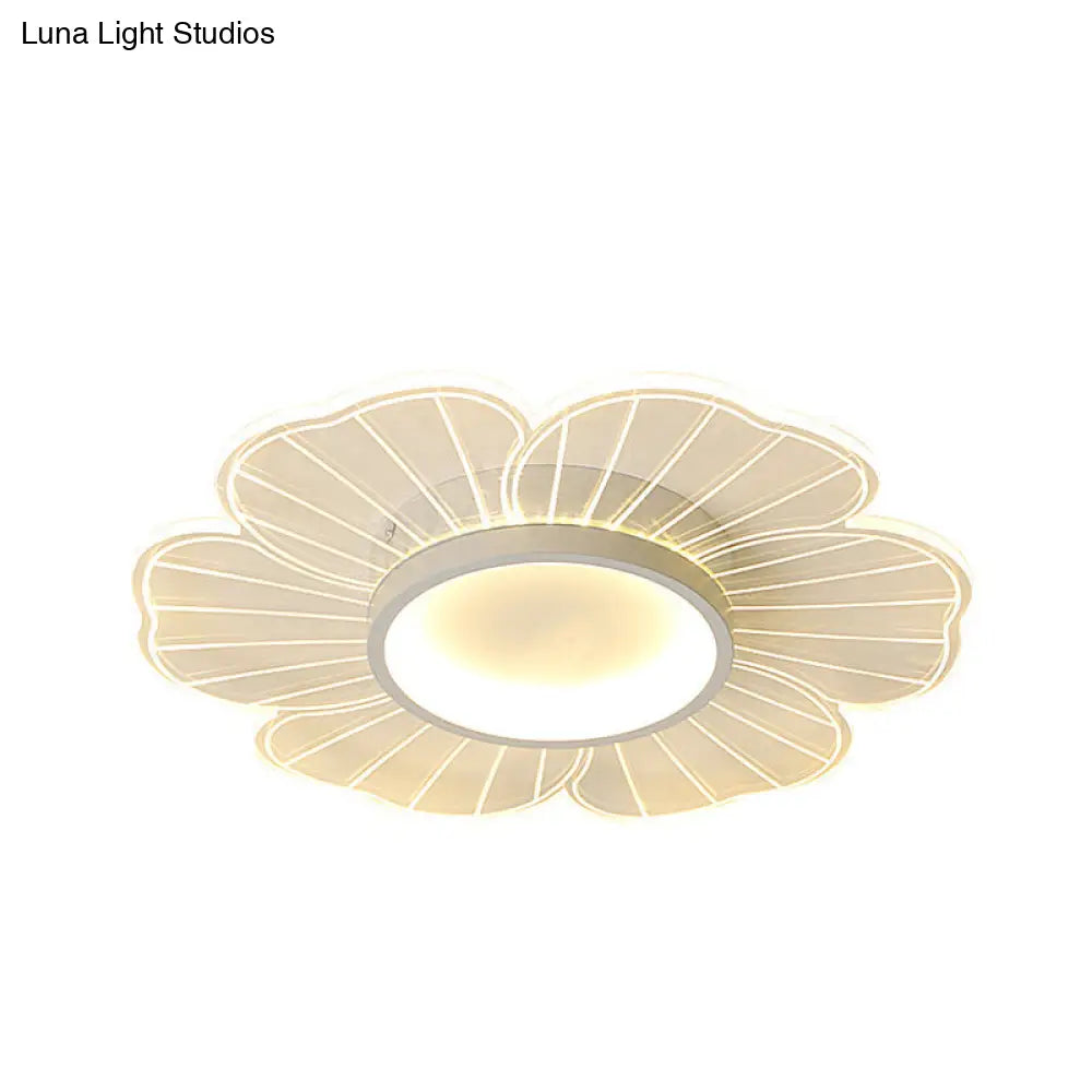 Contemporary White Flower Flushmount Led Lamp - Ultra - Thin & Versatile Sizes In Warm Light