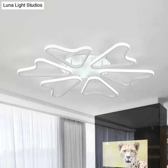 Contemporary White Led Flush Mount Ceiling Light With Acrylic Horn Design For Living Room / 30 Warm