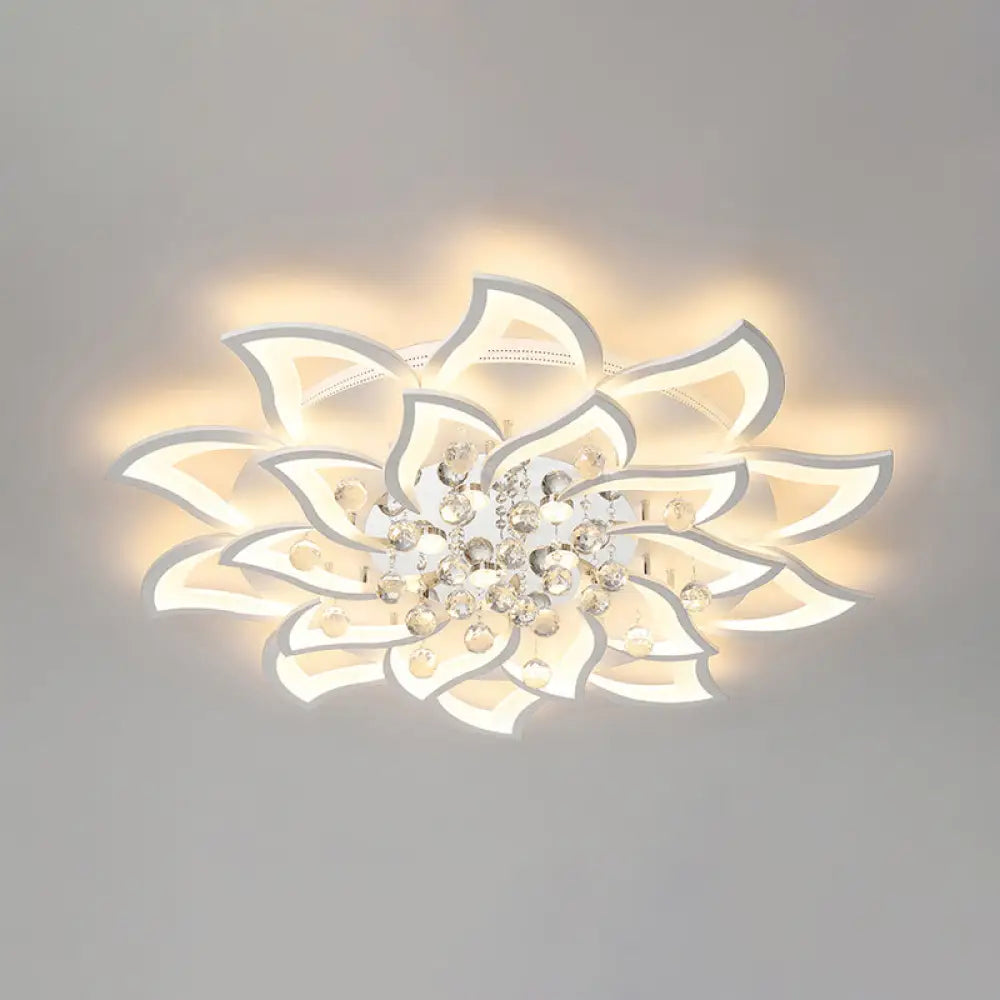 Contemporary White Metal Flushmount Light With Crystal Ball Accent 20 /