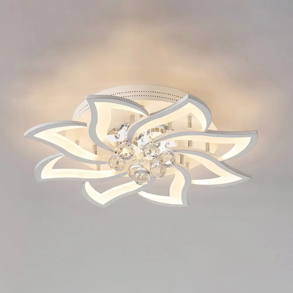 Contemporary White Metal Flushmount Light With Crystal Ball Accent 8 /
