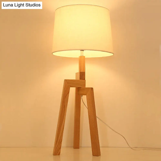 Contemporary Wooden Table Lamp With Beige Empire Shade - Tri-Leg Design & 1 Bulb