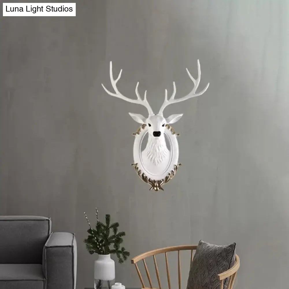 Country Resin Deer Head Sconce Light - Led Wall Mounted Lamp (16/18.5) In Black/White/Wood