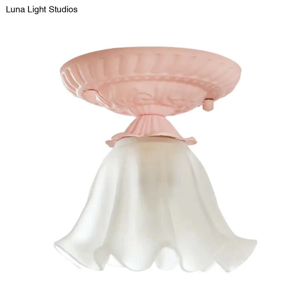 Country Scalloped Metal Ceiling Light - 1 Bulb Flush Mount In White/Pink/Blue