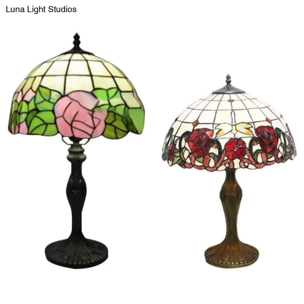 Country Style Stained Glass Dome Flower Table Light - Red/Green 1 Indoor Lighting