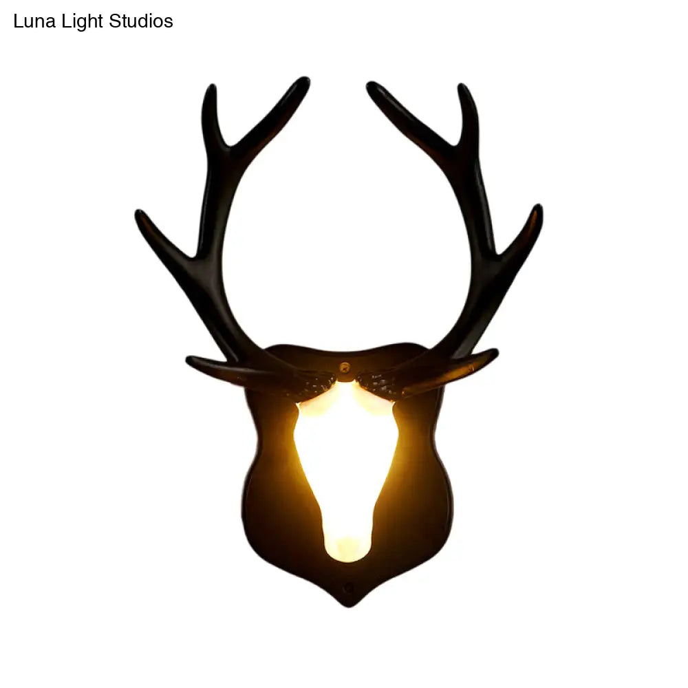 Country White/Blue Led Deer Wall Lamp: Rustic Resin Sconce Light For Living Room With Antler Design