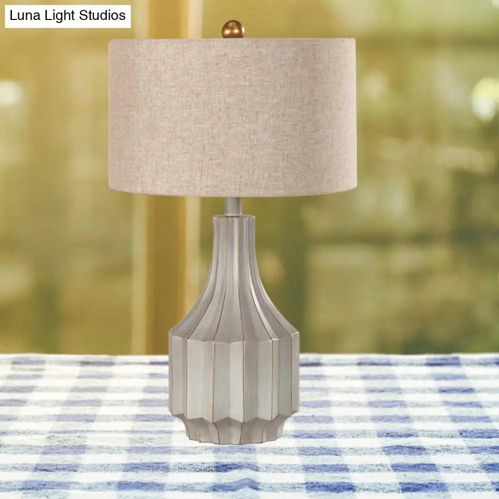 Countryside White/Beige Fabric Drum Table Lamp With 1-Light And Ridged Vase Base