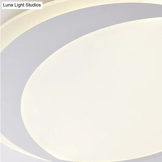 Crescent Led Ceiling Light For Kids’ Bedroom - Simple Acrylic Flush Lamp In White
