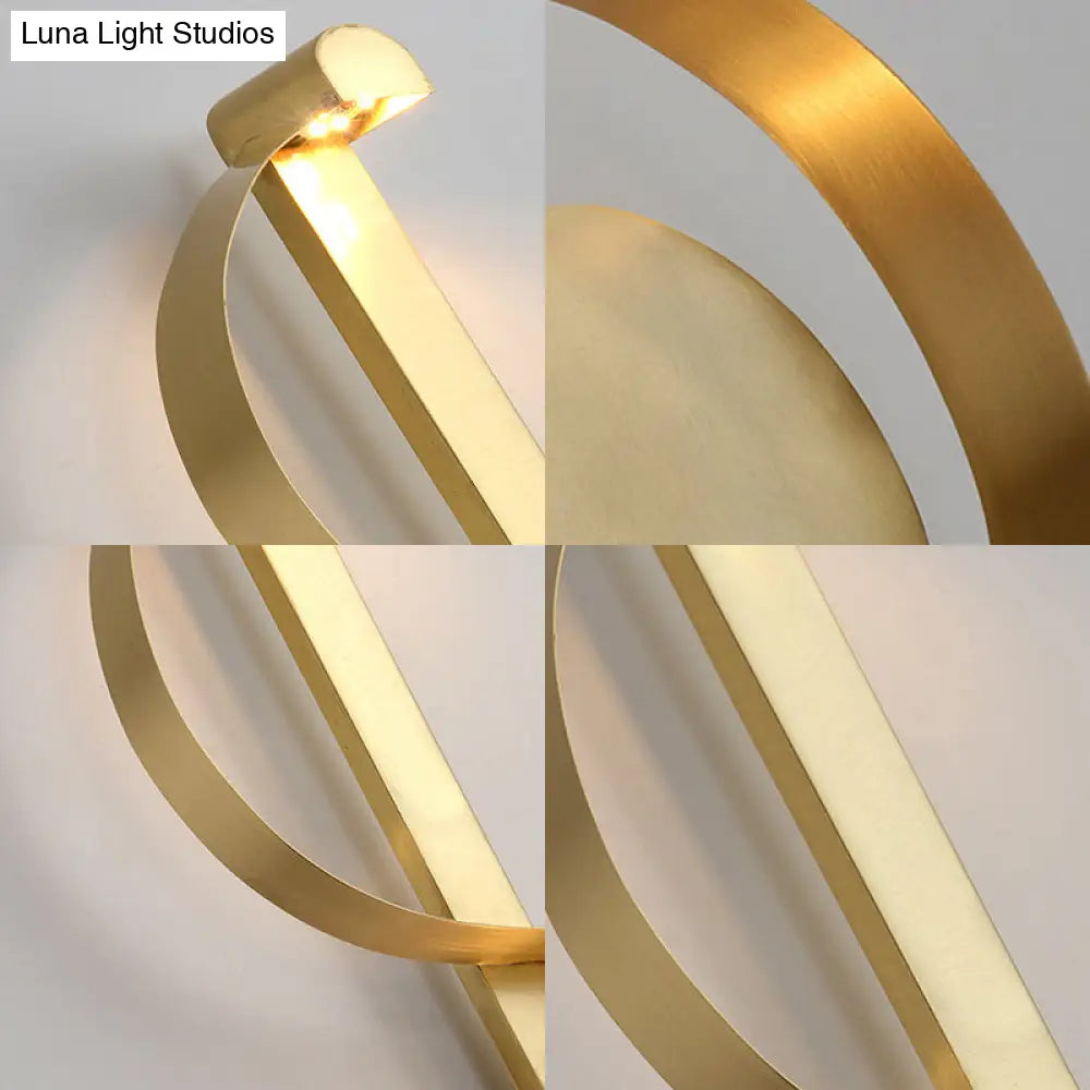 Curved Golden Led Wall Sconce In Warm/White Light - Stylish Aluminum Fixture