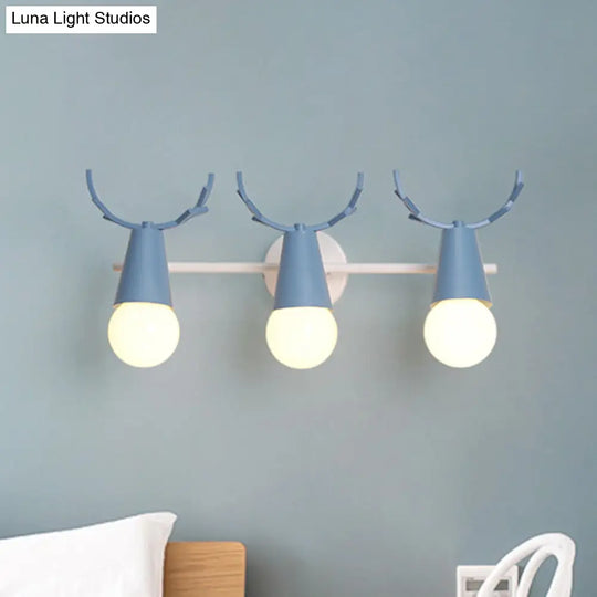 Deer Horn Nordic Metal Wall Sconce With 3 Conical Heads - Bedroom & Undertint Light