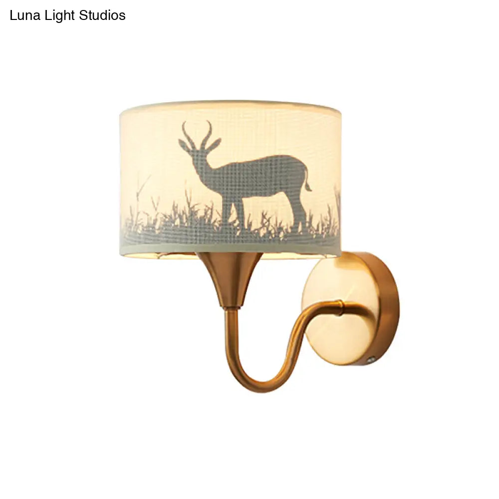 Deer/Leaf Pattern Brass Wall Sconce With Gooseneck Arm For Classic Bedroom Lighting