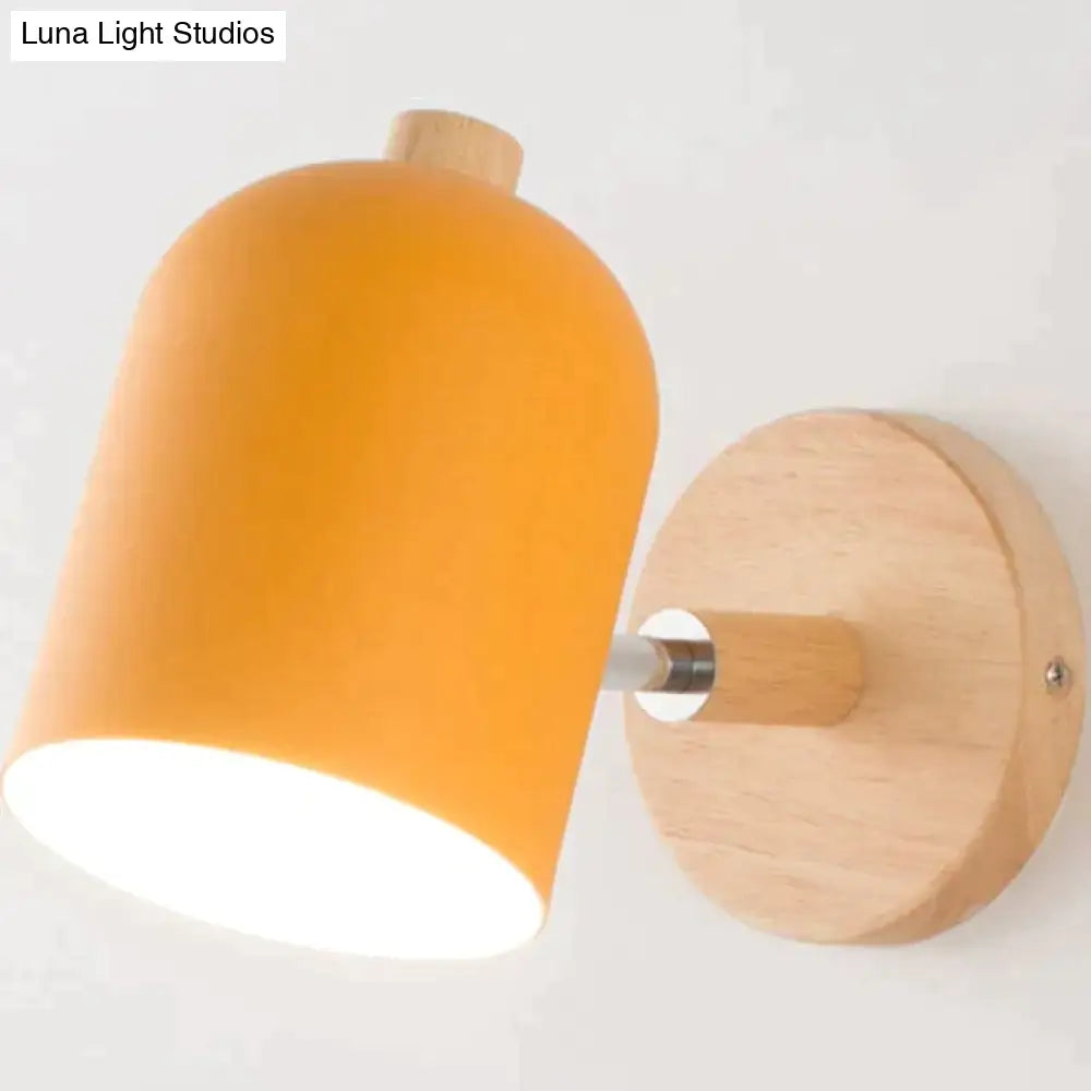 Della | Wall Lamp Orange