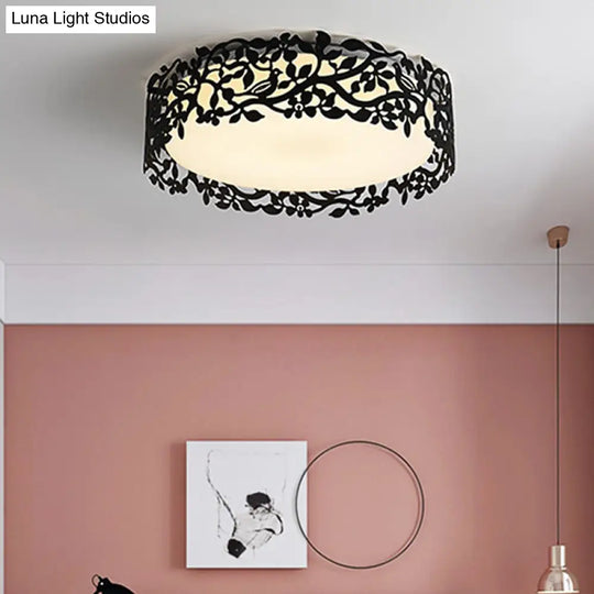 Drum Metal Flush Mount Led Ceiling Light In White/Black Traditional Style 17’/21.5’ Wide