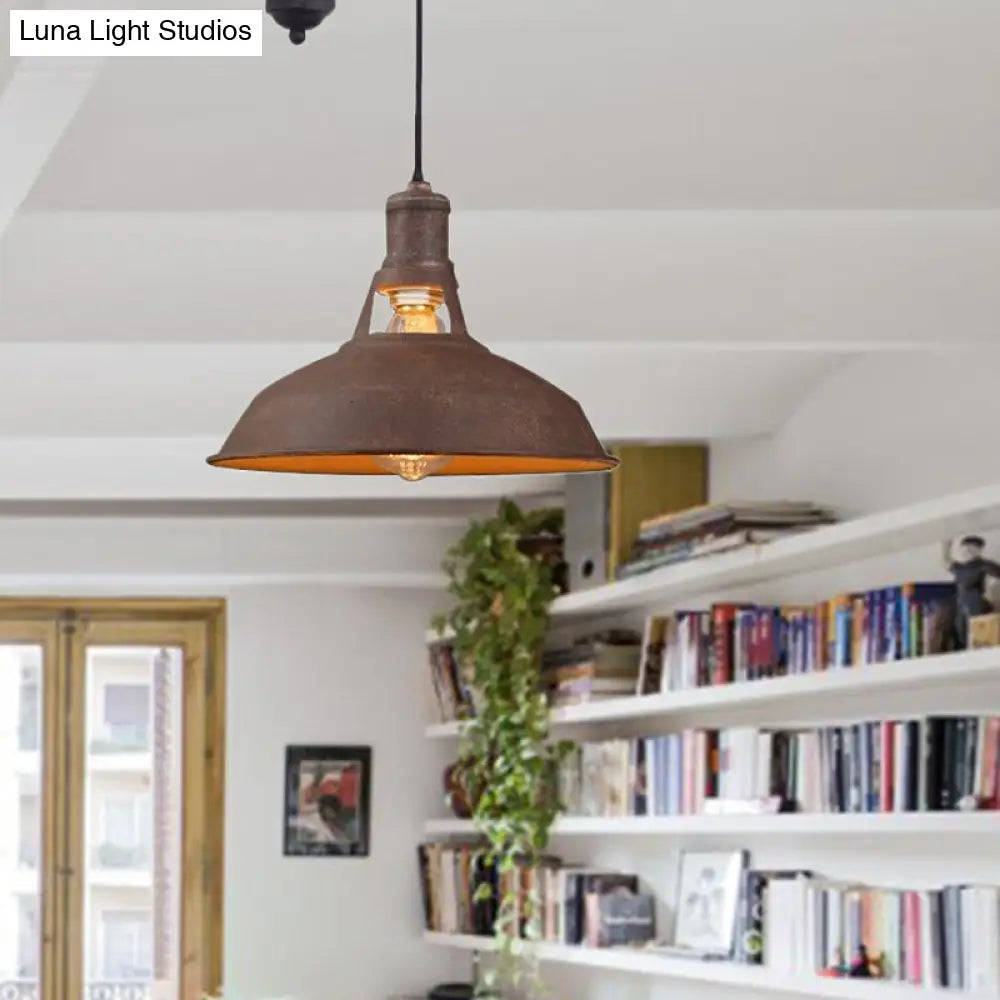 Farmhouse-Style Barn Pendant Ceiling Lamp - Rustic Hanging Light With Pulley For Bedroom