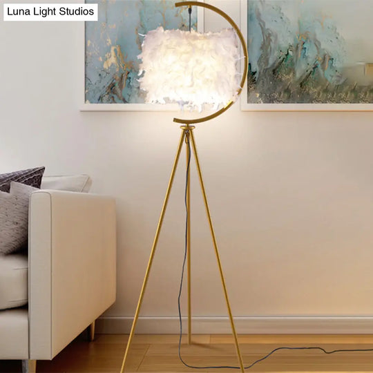 Feather Deco Drum Floor Lamp - Contemporary Tri-Leg Design Black/Gold Perfect For Single Bedrooms