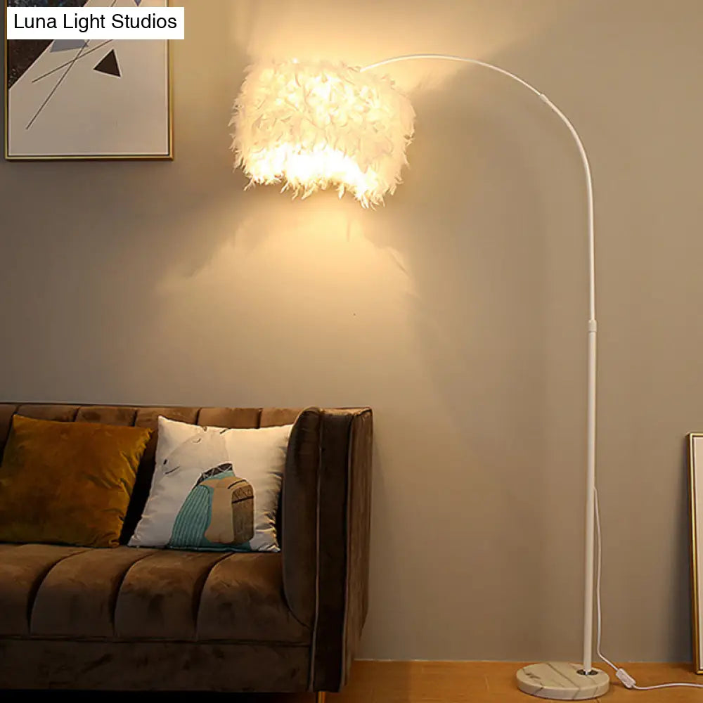 Feather Drum Floor Reading Light - Simple And Modern 1-Light White Gooseneck Lamp With Optional