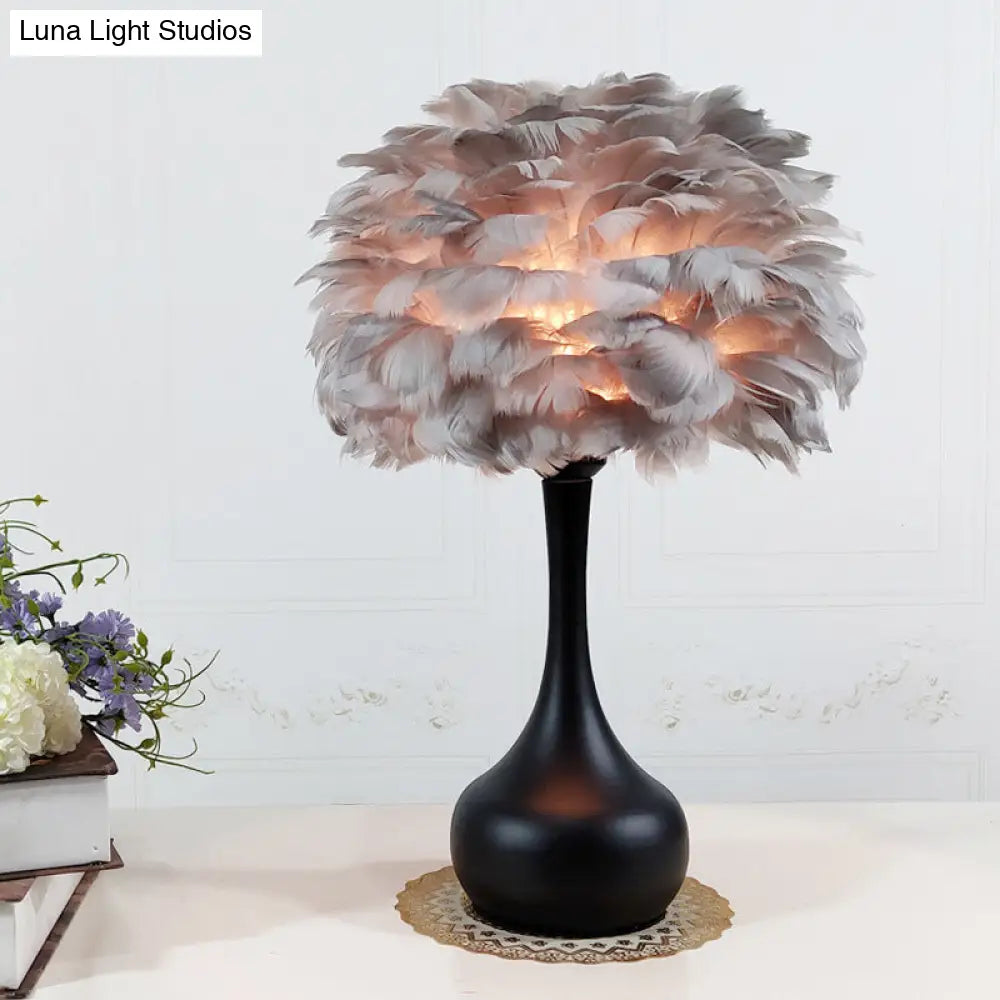 Feather Flower Vase Night Light - Nordic Style Table Lamp For Bedroom