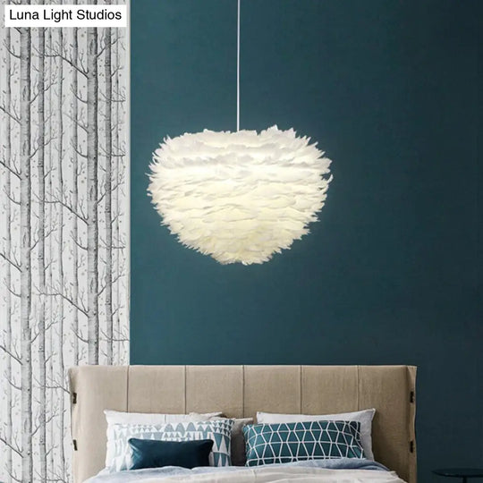 Feather Hanging Fabric Chandelier - 4-Light Modernist Bedroom Ceiling Lighting In White/Grey/Pink