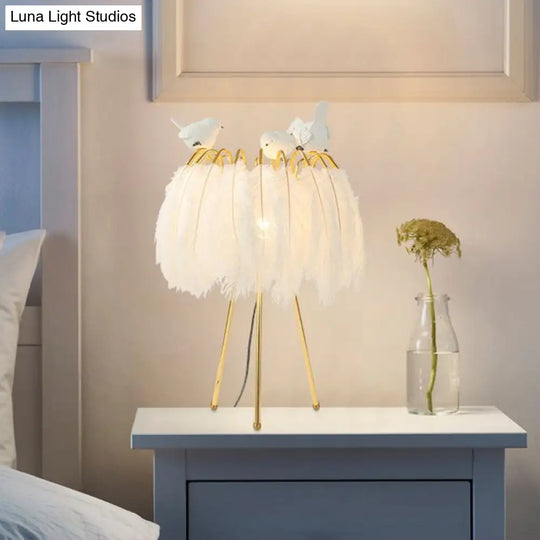 Feather Night Light: Elegant 1-Light Gold Table Lamp With Tripod Stand