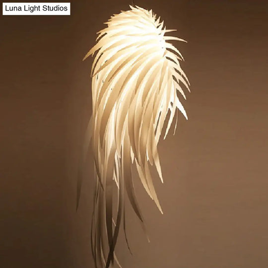 Minimalist Plastic White Feather Pendant Lamp - Angel Wing Design For Living Room Lighting