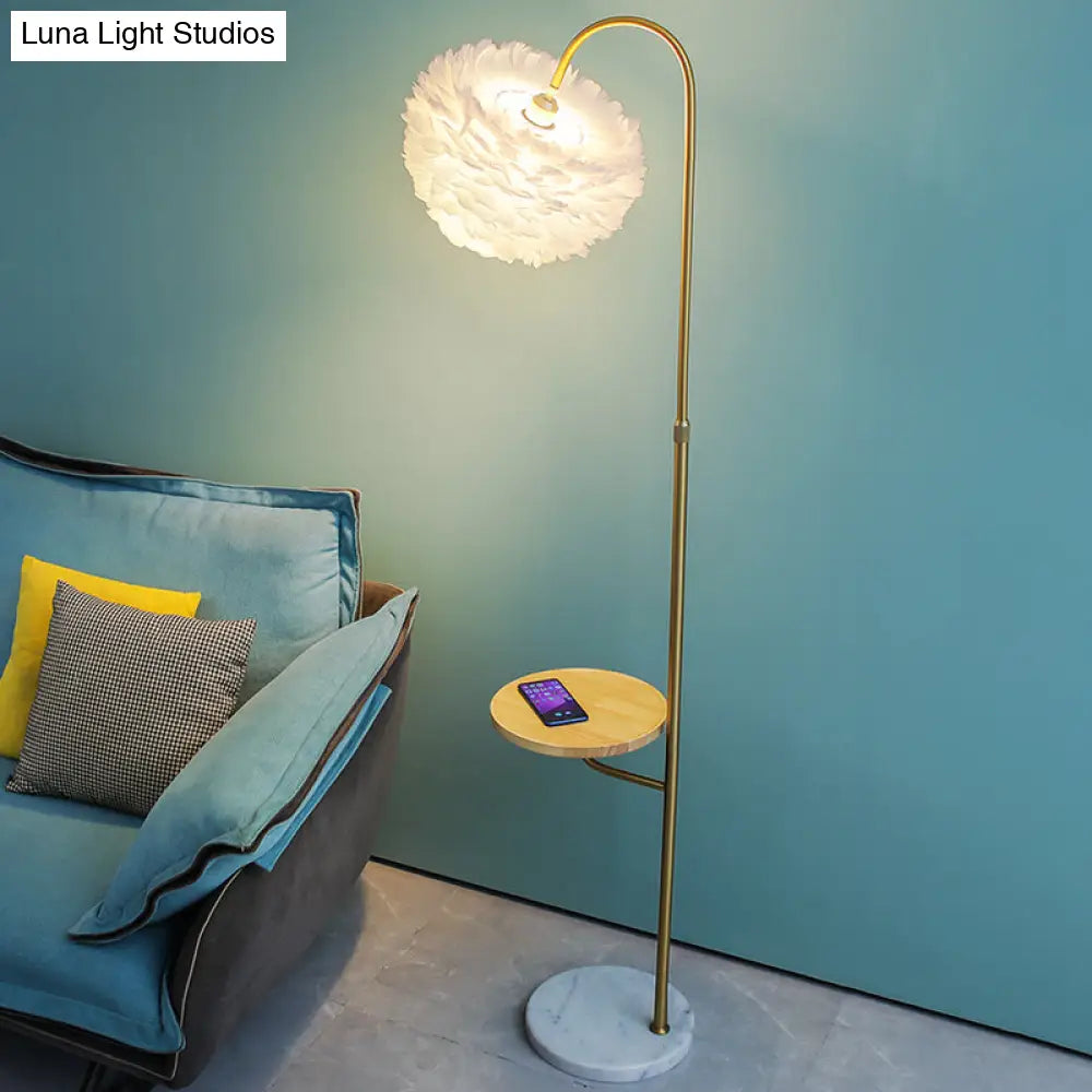 Feathered Minimalist Living Room Floor Lamp With Tray - Single-Bulb Standing Lighting