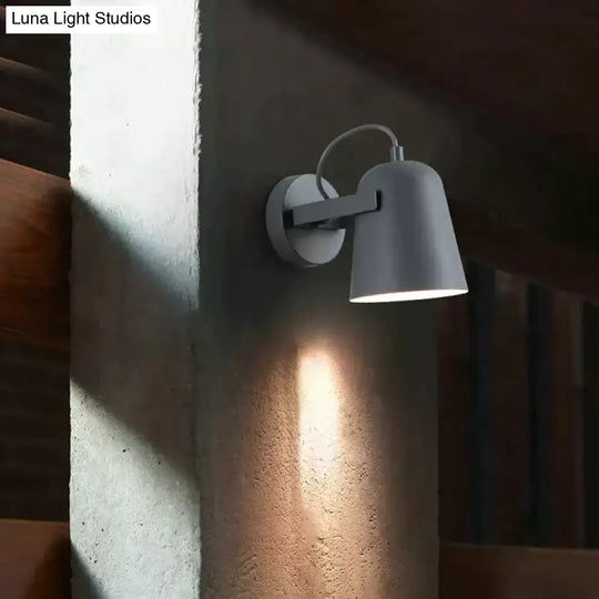 Ferrell | Wall Lamp