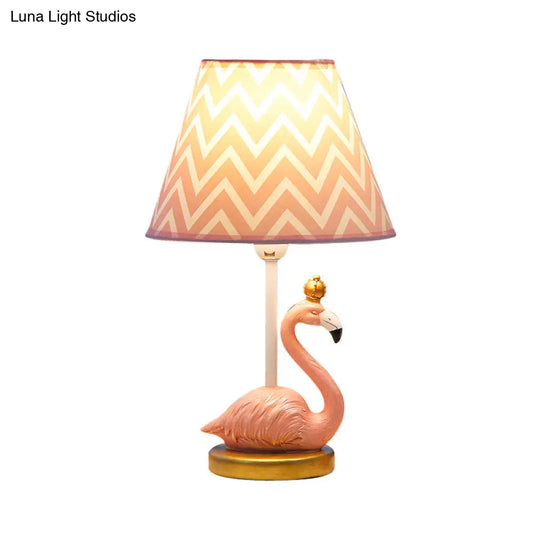 Flamingo Cartoon Resin Bedroom Nightstand Lamp In Pink - 7.5/10 Height