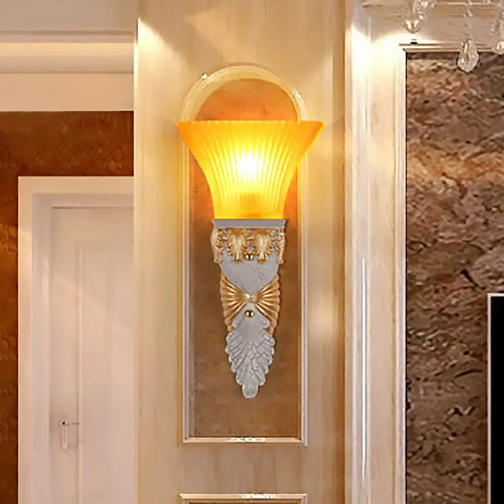 Flared Yellow Glass Wall Sconce - Retro Style For Living Room 1 Head Mounted Lamp