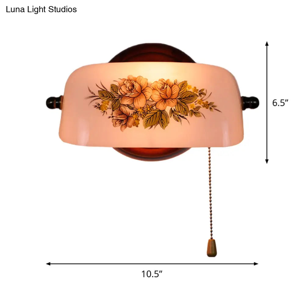 Floral Pattern Wall Light - American Garden Style With Pull Chain