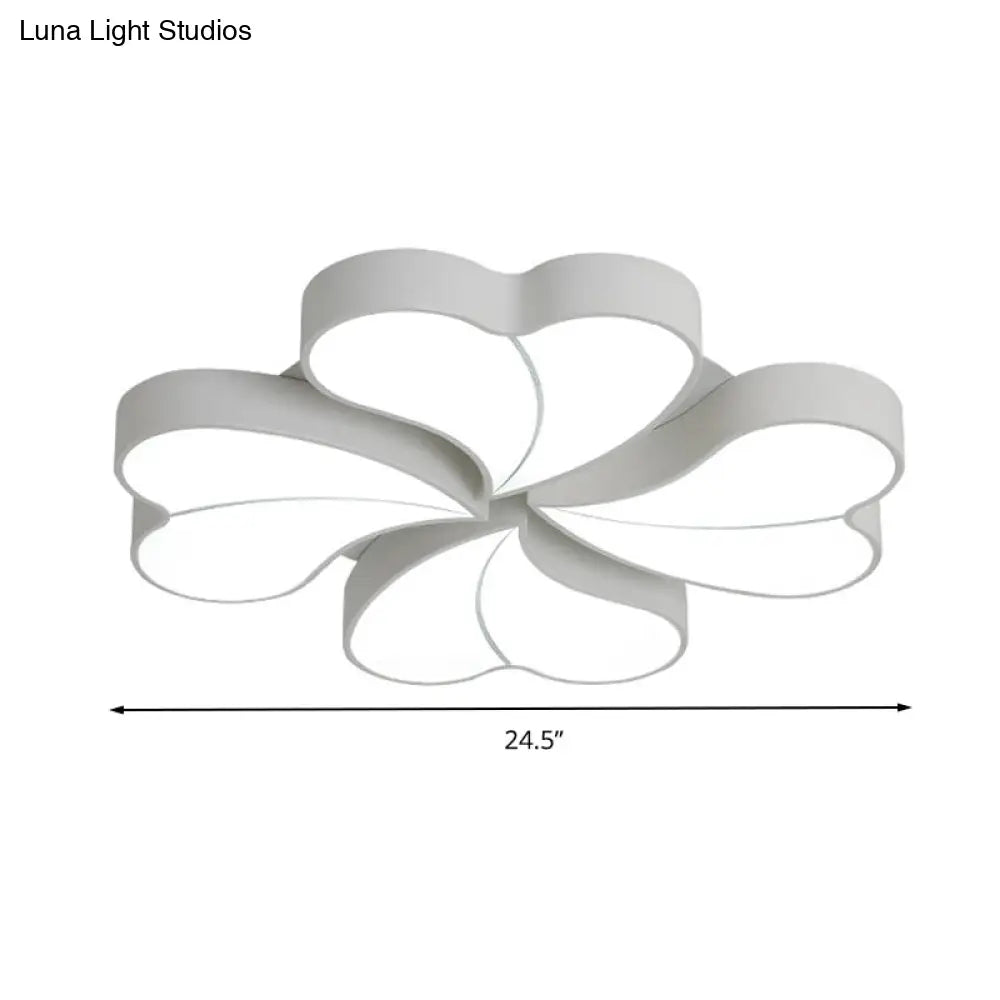 Flower - Shaped Acrylic Art Deco Ceiling Light In White For Bedroom