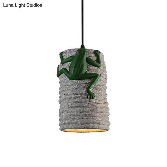 Frog Deco Industrial Pendant Light In Brass/Black/Grey For Bars - Cement And Resin Lamp