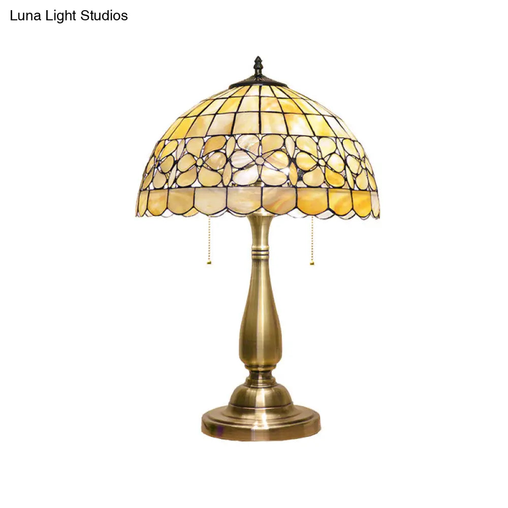 Giulia - Gold Scalloped Bowl Nightstand Lamp Tiffany 2 Lights Shell Table Lighting With Pull Chain