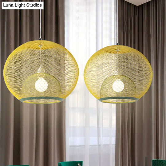 Global Mesh Restaurant Pendant Light - Metallic Single-Bulb Macaron Ceiling Fixture In Pink Yellow