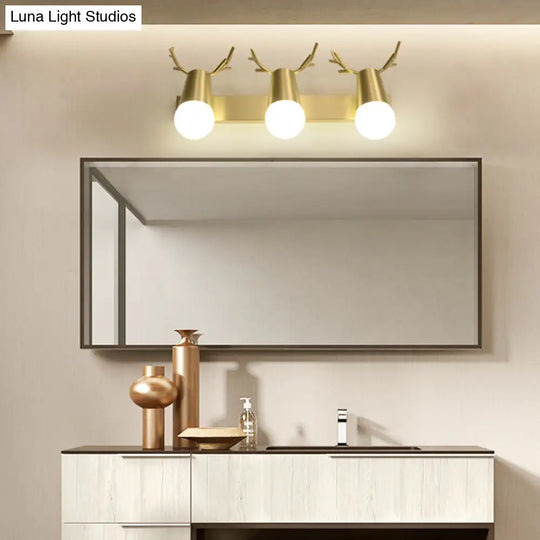 Globe Brass Wall Sconce Lighting For Traditional Bathroom Vanity - Metal 2/3-Head Design