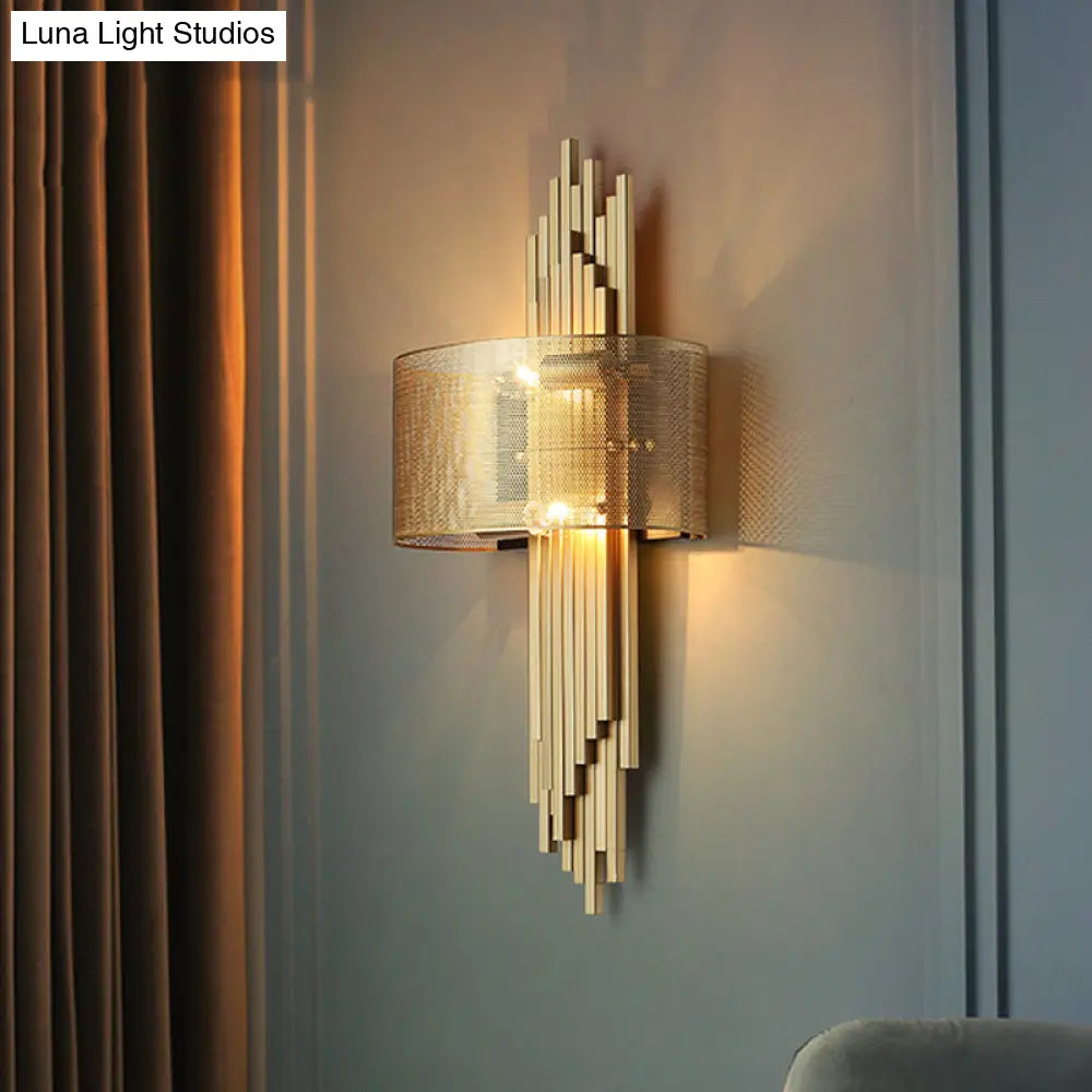 Gold Colonial Wall Sconce With 2 Lights And Mesh Screen