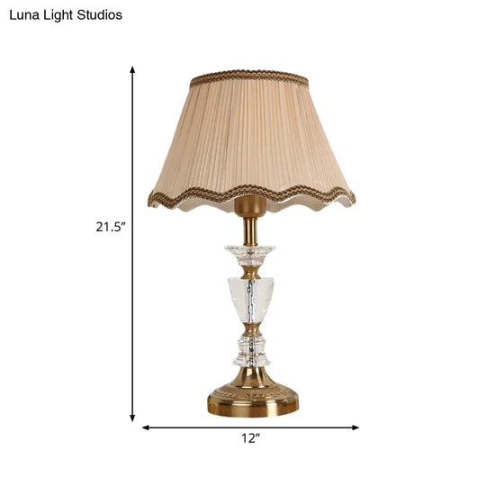 Gold Scalloped Night Table Lamp - Modern Beveled Crystal Prism Lighting