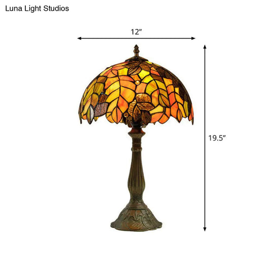 Grape Leaf Night Light With Tiffany Glass Shade - Traditional Bedroom Table Lamp