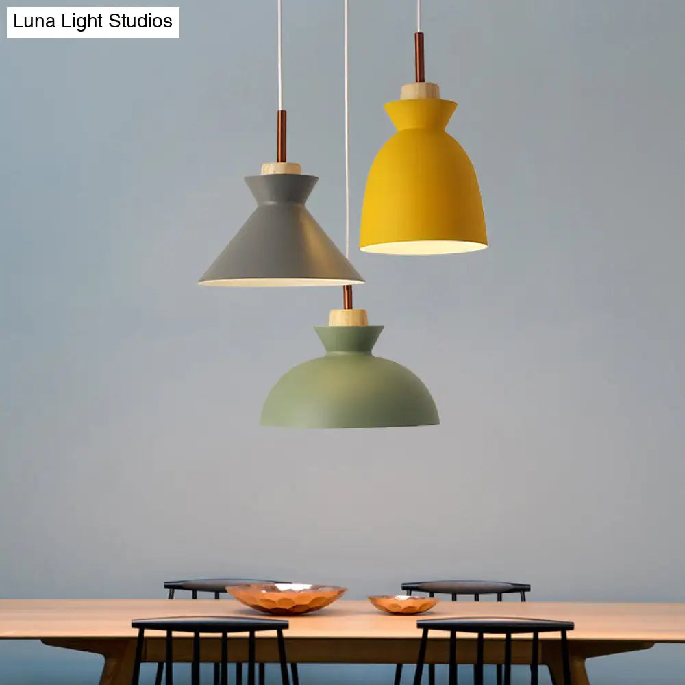 Green Macaron Cluster Pendant Metal Ceiling Hang Lamp With 3 Lights - Kitchen/Dining Room Cookware