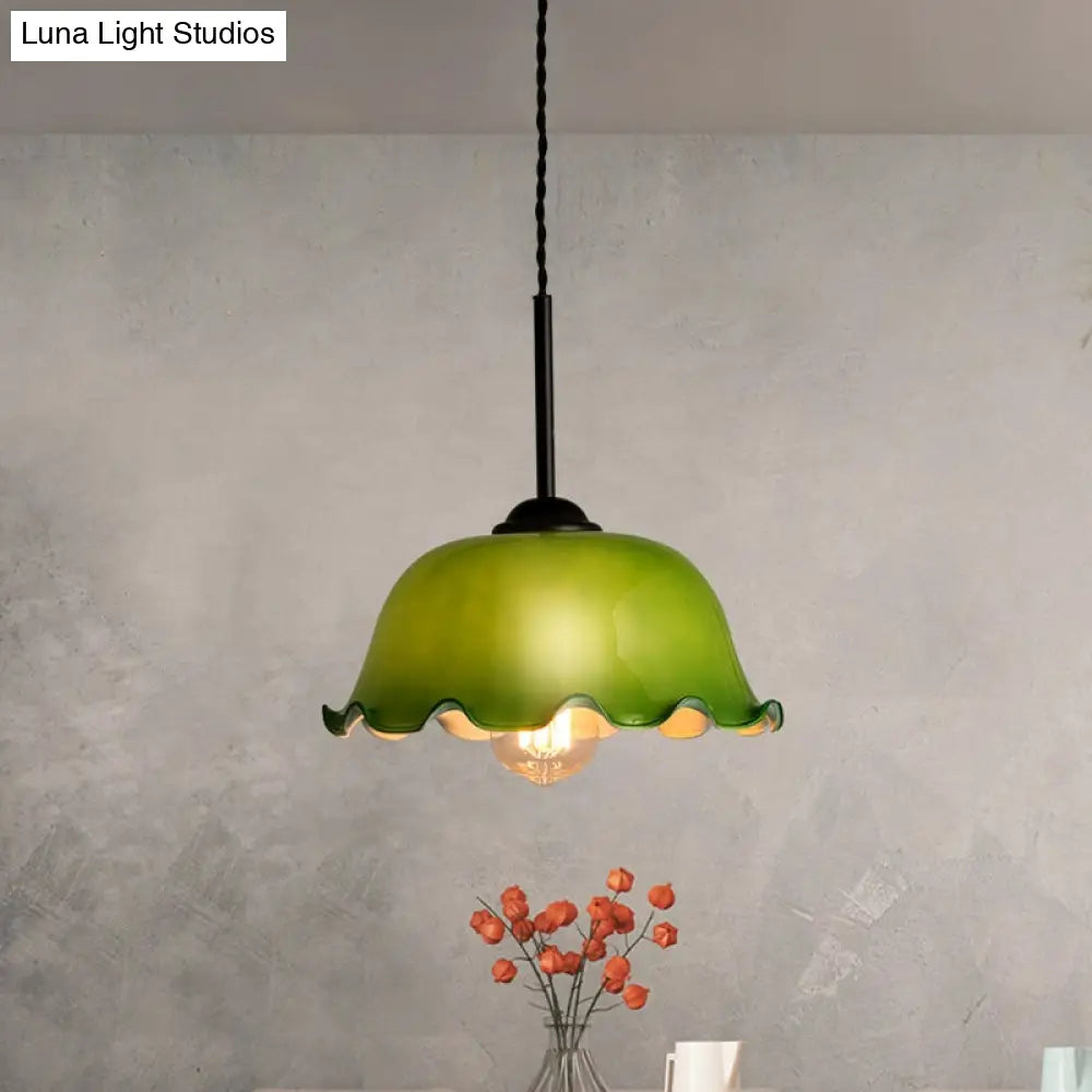 Rustic Black Glass Pendant Light With Green/White Lettuce-Trim Bowl Design - Perfect For Living Room