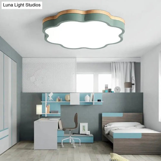 Green & Wood Floral Led Ceiling Lamp For Bedroom - Simple Sleek / 16 Third Gear