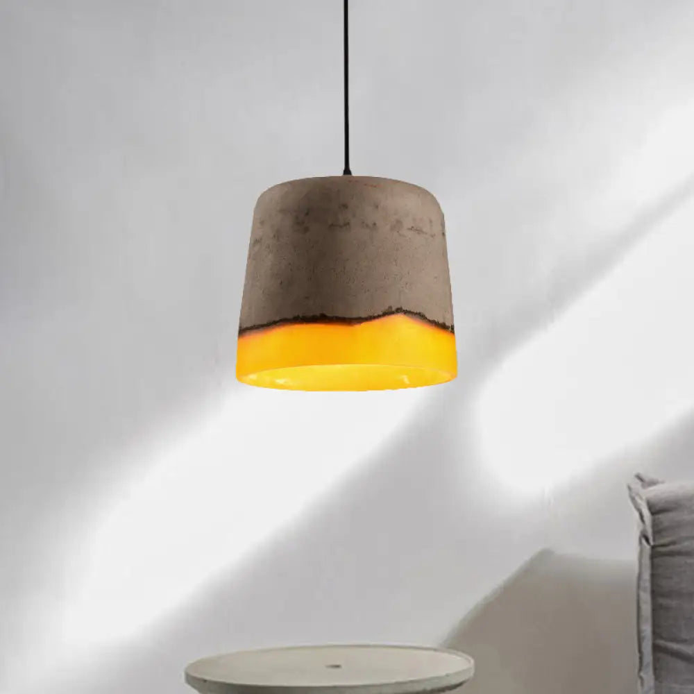 Grey Industrial Cement And Resin Pendant Lamp With 1 Head - Perfect For Restaurants!