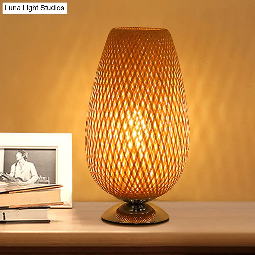 Hand Twisted Japanese Bamboo 1-Bulb Desk Lamp In Beige For Living Room