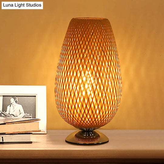 Hand Twisted Japanese Bamboo 1-Bulb Desk Lamp In Beige For Living Room